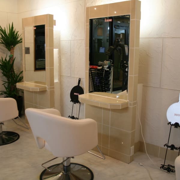 安心の予約制サロン谷塚駅1分☆|美容室アイゾーン