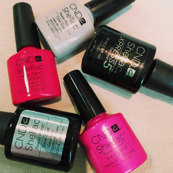 自爪に優しいシェラックジェルネイル|Olivier