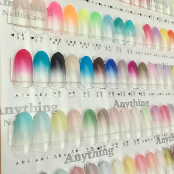 うる肌グラデーション★話題の人気メニュー『エアパラ』|Anything Nail＆Care
