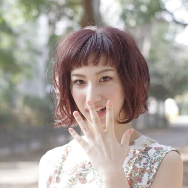 「ハイライト&酸性カラー」でダメージレス☆|iori