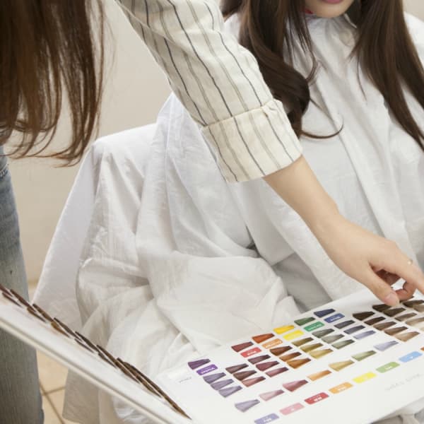 【ご新規様限定】カット＋キラキラカラー【￥9,500→￥7,604】お子さま同伴も可能★|magnifique