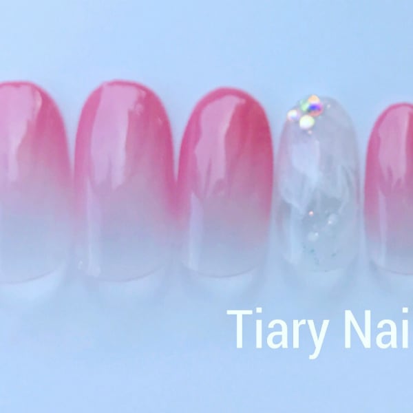 色変更OK！選べるデザイン！の定額メニューで最旬ネイルを☆|Tiary Nail 加須店