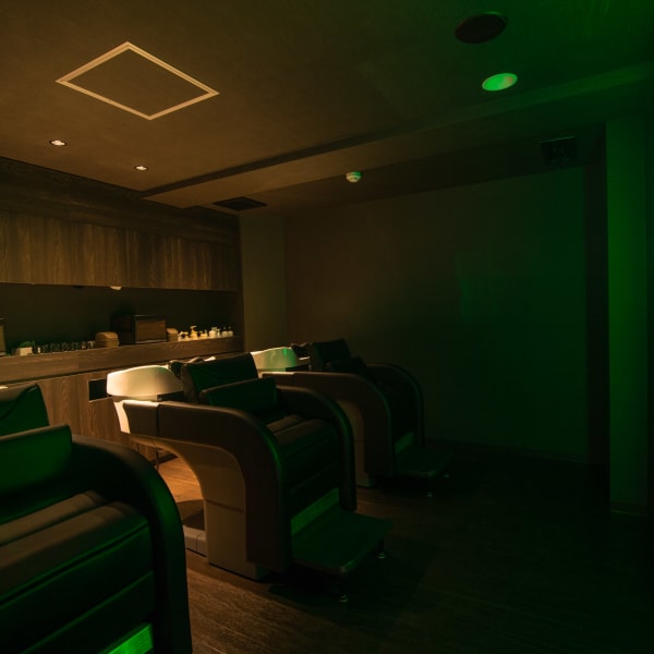 癒しの空間、スパルームで極上のひと時を。|Seasons 季の香 三軒茶屋店