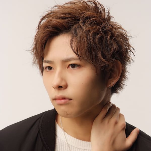 デザインカット・抜群抜群ワンカラー・MIXパーマ|JADE with AKROS【ジェイド】