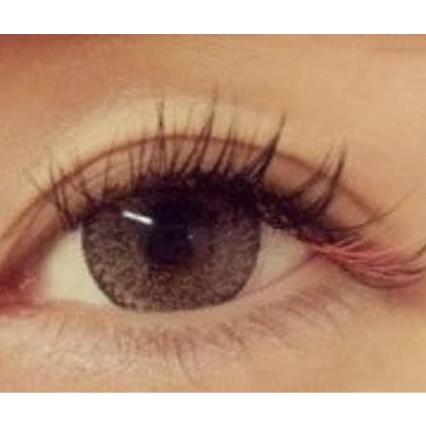 リピーター続出！リーズナブルな料金設定で通いやすいまつげサロン|TEARSLASH 新宿店