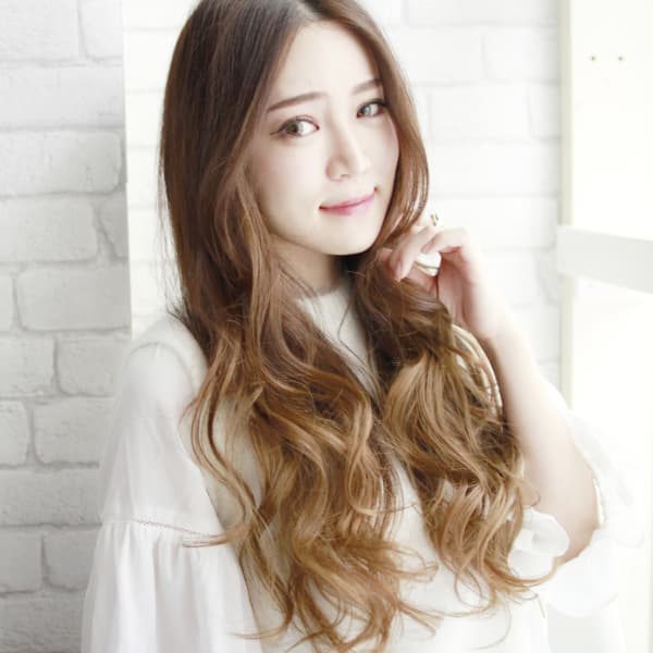 【外国人風渋谷系カラー】がプチプライスで!!グレージュやピンクなど、多彩な色を表現できます!|Lauburu bat.hair 渋谷2号店