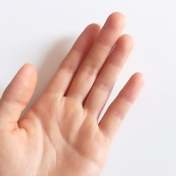 【深爪 】一緒に自信の持てるお手元を目指しましょう！お客様事例ご紹介|深爪専門ネイルサロンMereMerpetit