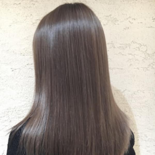 上質なカラーを求めるお客様に圧倒的な支持を受けるサロン《上質カラー¥6600》|Hair salon Attirer