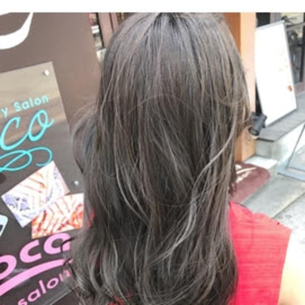 イメージを変えたい幅広い年代の方に寄り添うカラーが人気のサロン|Lee 東三国