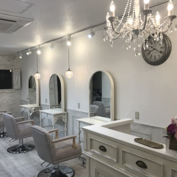 emile HAIR＆EYELASH(エミルヘアーアンドアイラッシュ)の予約＆サロン情報 美容院・美容室を予約するなら楽天ビューティ