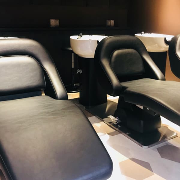 【スパ専用の個室完備★リラックス空間でのヘッドスパは日頃の疲れを癒します!】|Fare tsurumi