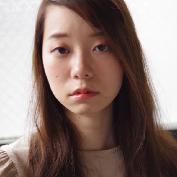 髪質改善　酸性領域の薬剤で優しく癖やパサつき、広がりを抑える　「アシッドショット」　|くせ毛に特化した髪質改善サロン　SORA