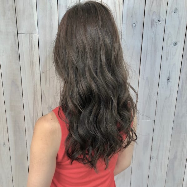 色持ちにこだわったカラー後のトリートメント！|Rowel