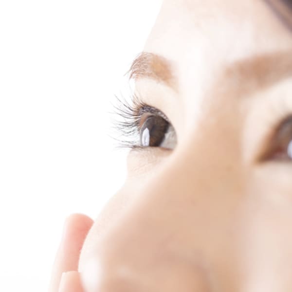 まつ毛に優しい【まつ毛カール 】 がおすすめ!! 日本製液使用|ビューティーサポート Wellness