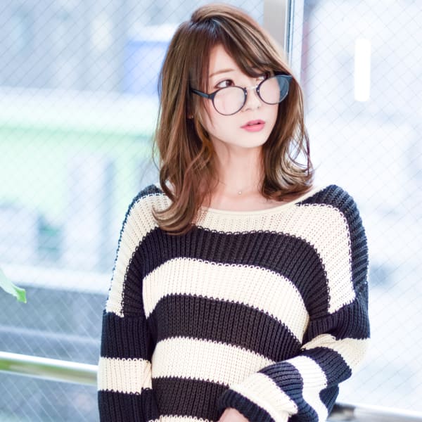 <憧れのブルージュ・グレージュカラー>イルミナカラー+カット+前処理トリートメント ¥8600|ROWEN