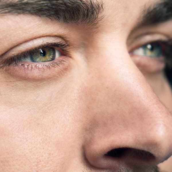 メンズ必見!眉のお手入れでスッキリ爽やか感UP♪|Factory5