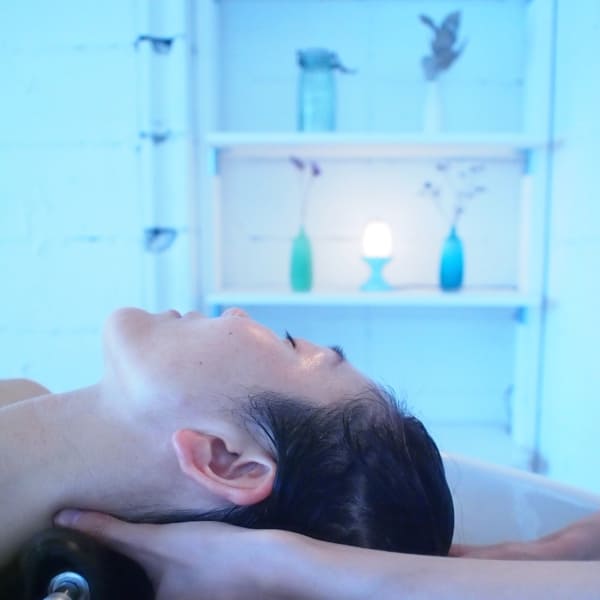 【リピーター続出のこだわりスパ】自分へのごほうびに♪極上エッセンシャルオイルヘッドスパ|clef hair&works