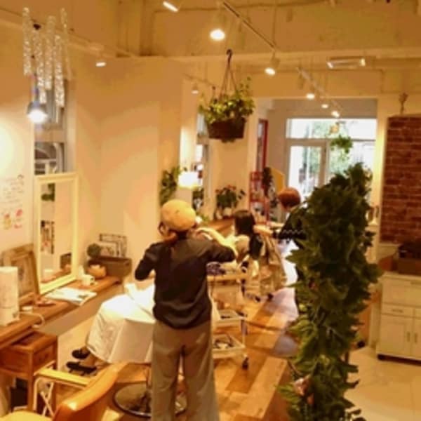 LuCITAーマイクロバブルを使用し、髪に潤いを与えて頭皮環境からキレイをお手伝い致します！|LuCITA minami urawa