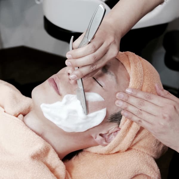 男性の身だしなみはヘアとセットでお顔まで！！|ANNEAU