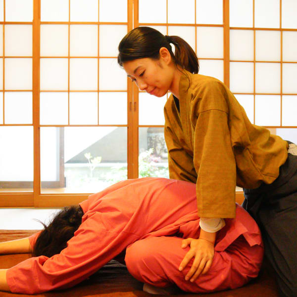 【お客様の4割男性◎】完全個室で人目を気にせず,心もリラックス♪大人気【全身ツボアロマ】【内臓ケア】|りらくと内臓 I-PEACE