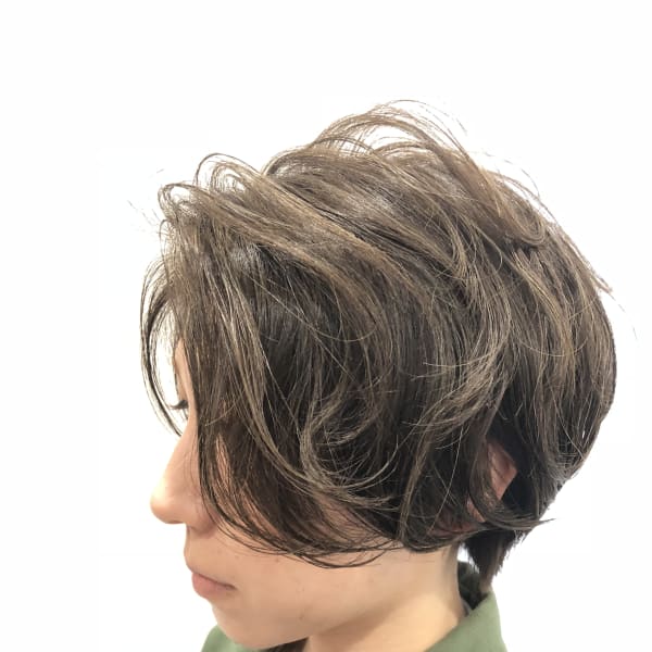 色持ち＆ツヤ感UPの＜アクアカラー＞取り扱っています☆|nonbi hair