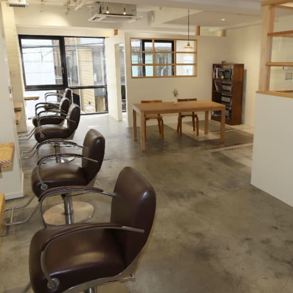髪や頭皮にやさしいオーガニックカラーやケアメニューも充実◎|atelier ittowa