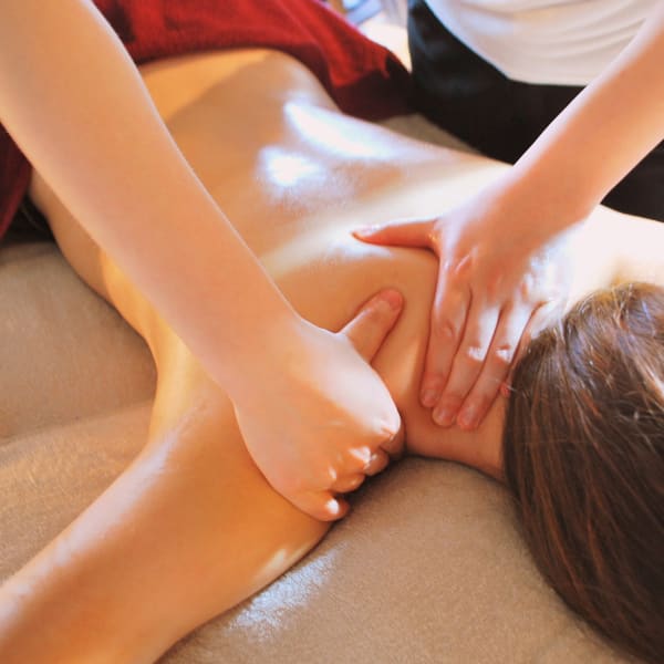 ご好評につきリピーター様もご利用可能♪お試し極上アロマリンパマッサージ60分6200円⇒5000円|soleil