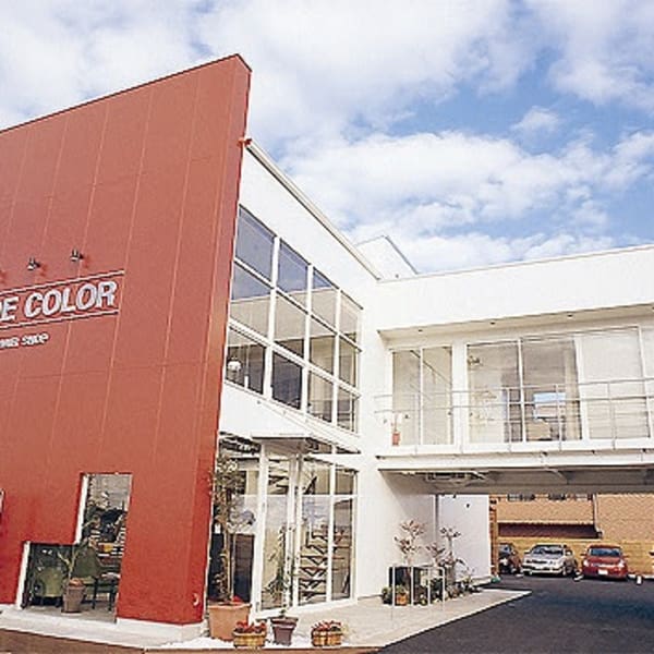 デザインカラーが得意なサロン|NUDE COLOR