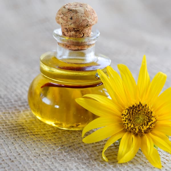 ヘアカラーは頭皮を保護する時代へ|Hair Salon Huit