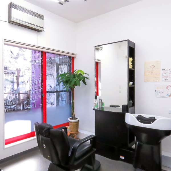 男性はもちろん、女性のお客様もご利用いただけます！|Hair&Shave  HOMME UNIQE