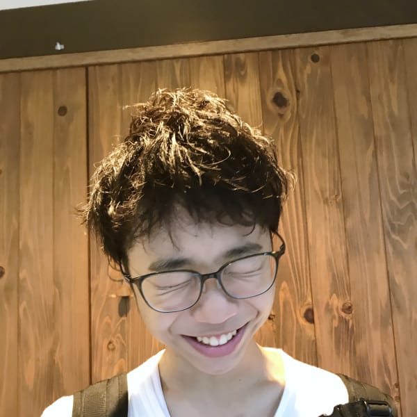 男性のお洒落・男性特有のお悩み（ハチが張る、セットの仕方が分からない、頭皮ケア等）全て解決サロン|kuraku 羽根木店