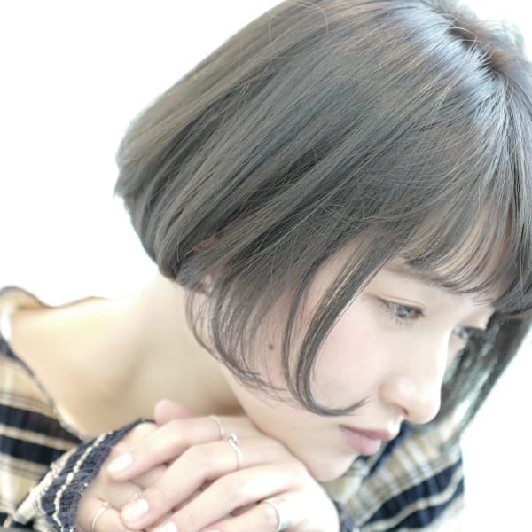 大人女性の為の髪に優しい・透明感のある艶髪に☆【最高級のイルミナカラー】が大人気☆|VIE 青山/表参道