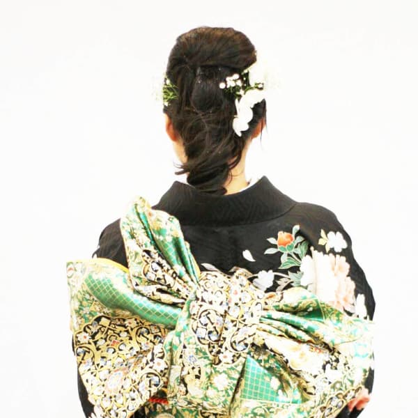 成人式着付け・ヘアメイクが出来るサロン！※只今成人式のみの受付|Hair design MOVE