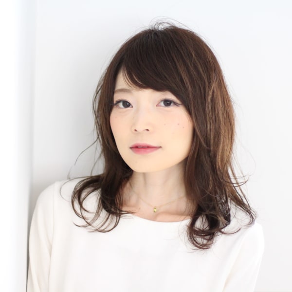 オーガニックカラーやイルミナカラーから美髪を保つためのヘアケアまでお任せください♪|wiz lil white