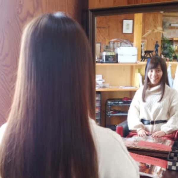 質感にこだわったオリジナルトリートメント|kenie