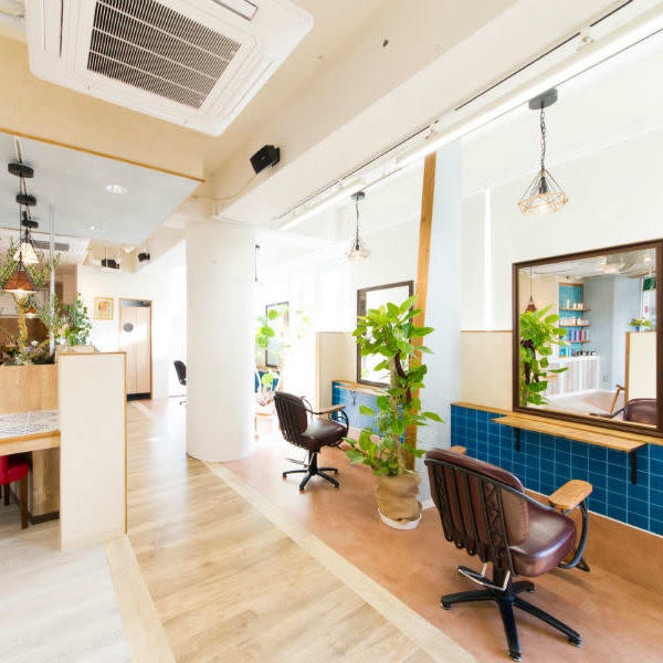 ダメージレスな施術で、理想のカラーを叶えられる♪♪|Pulravi サンク店