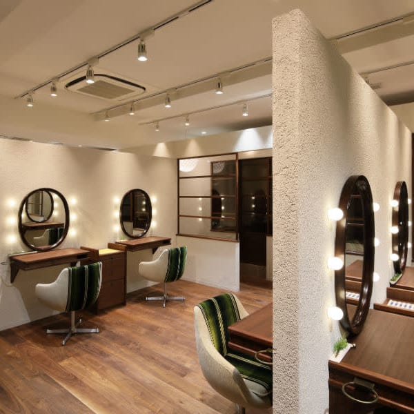 【ＮＥＴ予約歓迎】豊富なトリートメントからあなたの髪質とお悩みにマッチしたものをご提案致します♪|el zafiro 北浜店