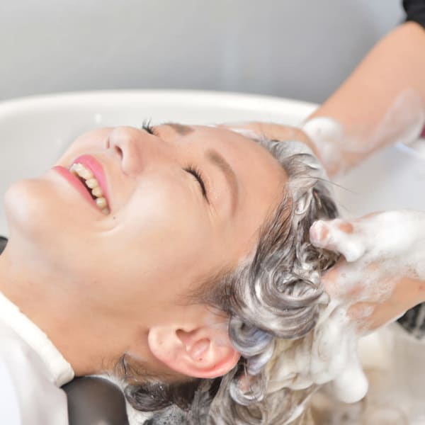 頭皮のエイジング予防にヘッドスパがおススメです|Bice小岩
