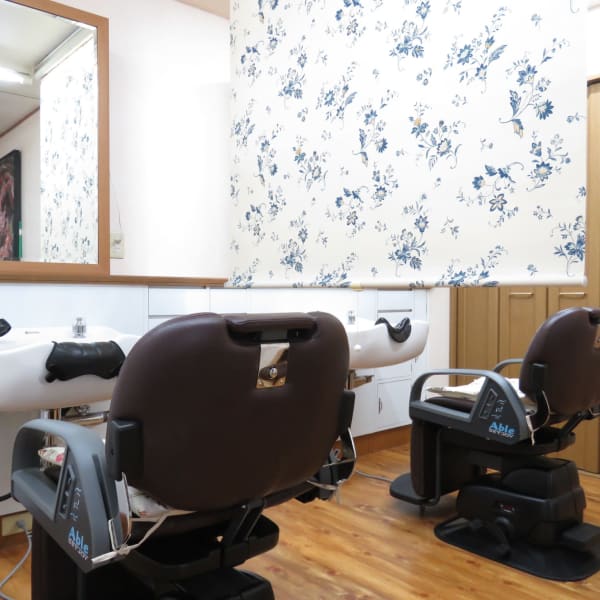 細やかなカウンセリングでお客様のなりたいをカタチにいたします♪|主婦の美容室ふぁむ