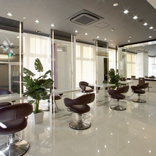 【Aujua取り扱い☆】充実のトリートメントメニューで自分に合わせたケアを♪|Fits