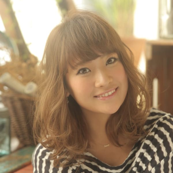 大人可愛い小顔効果|INSOLITE BEAUTE