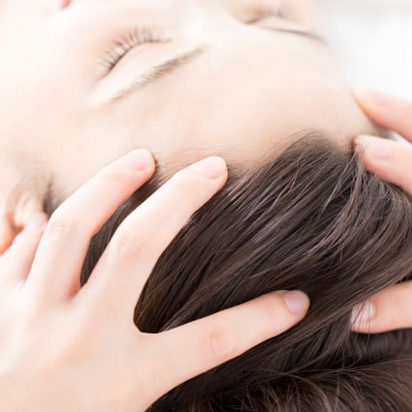 ドライヘッドスパ付アロマトリートメントで夢見心地☆|ESTHETIQUE SALON mare