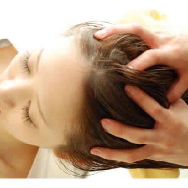 美肌は頭皮から|美肌改善専門 サロン・ド・R