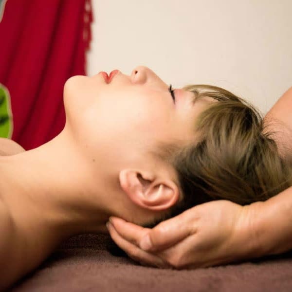 ゆったり、じっくり、しっかりほぐす…☆病みつきになる極上の時間をお届け♪|ティルタンスパ【温活よもぎ蒸し・温感オイルトリートメント】