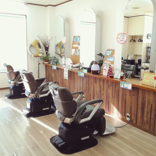 お客様目線の接客が人気のアットホームサロン。|cut house A COEUR
