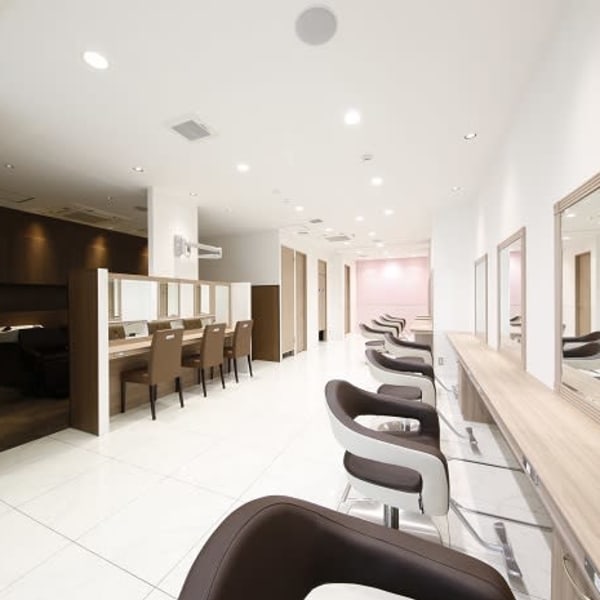 成増駅近くでヘアサロンをお探しの方は、是非『Ash 成増店』へお越しください!|Ash 成増店