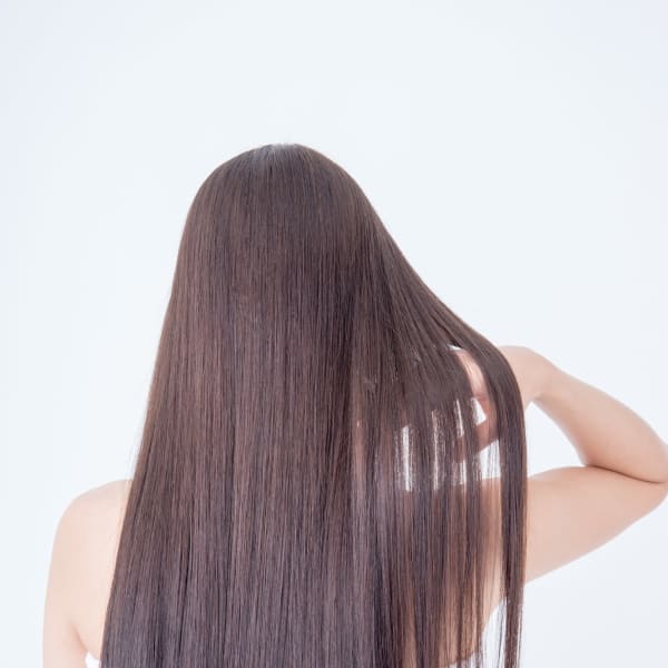 生まれつきのストレートヘアーのようにデザインできる次世代縮毛矯正|Siesta hair plus