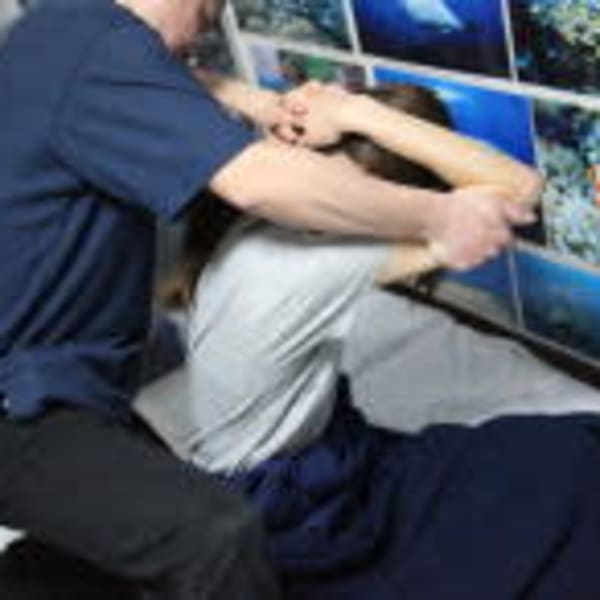 タイ古式マッサージ５０分コース＋頭蓋骨ヘッドセラピー２０分コースのセット|タイ古式マッサージ リラックス・ボディ