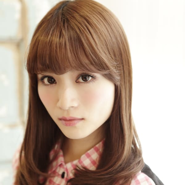 【最終受付20:00】こだわりぬいたトリートメントでお悩みのダメージ毛もシルクのような柔らかい手触り|felicita hair-design 緑地公園店