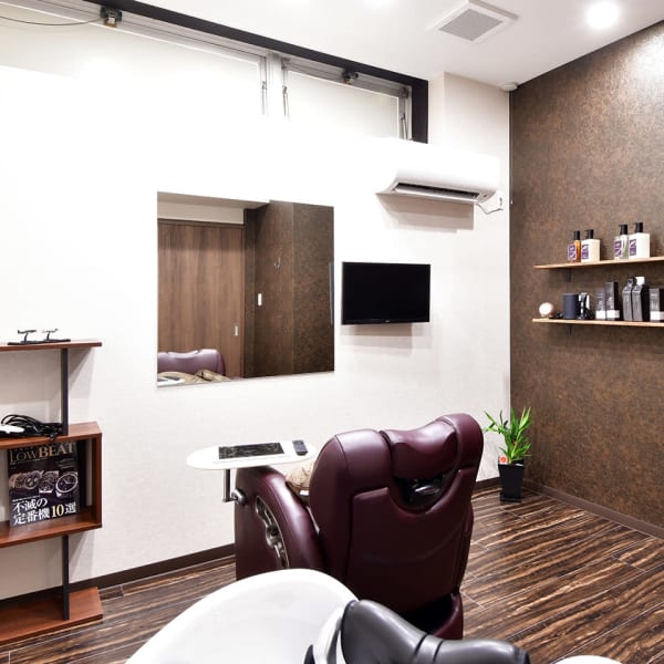 メンズ完全個室があるサロン！【水槽、漫画、ビジネス誌を取り揃えた遊び心あるお部屋】|ルゼラ hair&este